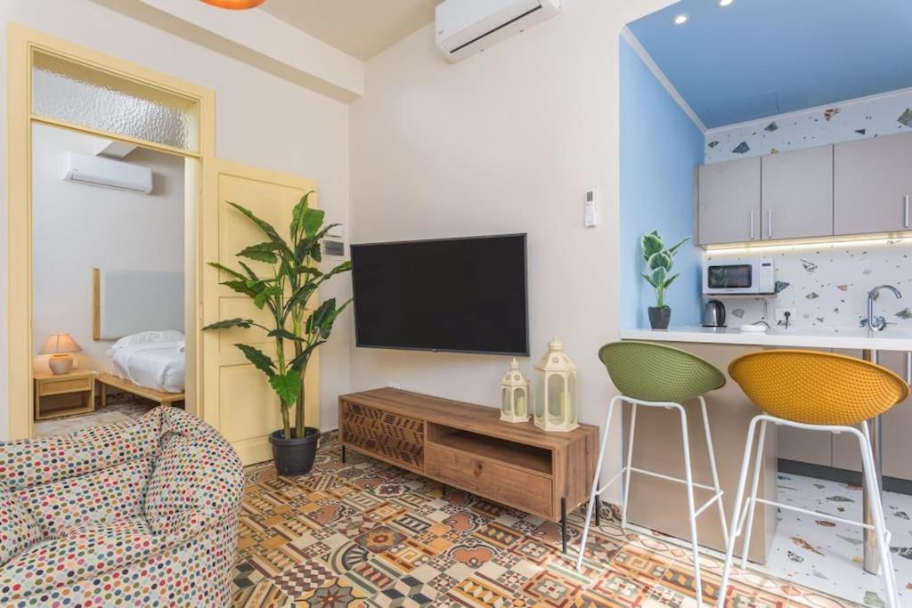 Apartment Standalone 1-br With Terrace In Ashrafieh Beirut