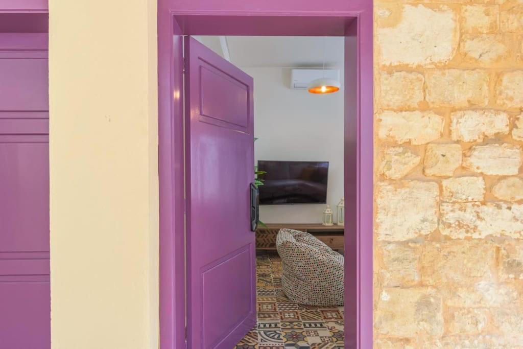 Standalone 1-br With Terrace In Ashrafieh *